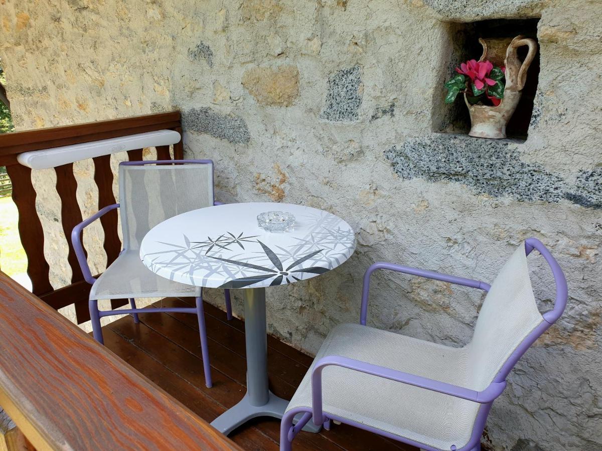 Villa Paradiso Parolari Tenno Exteriör bild