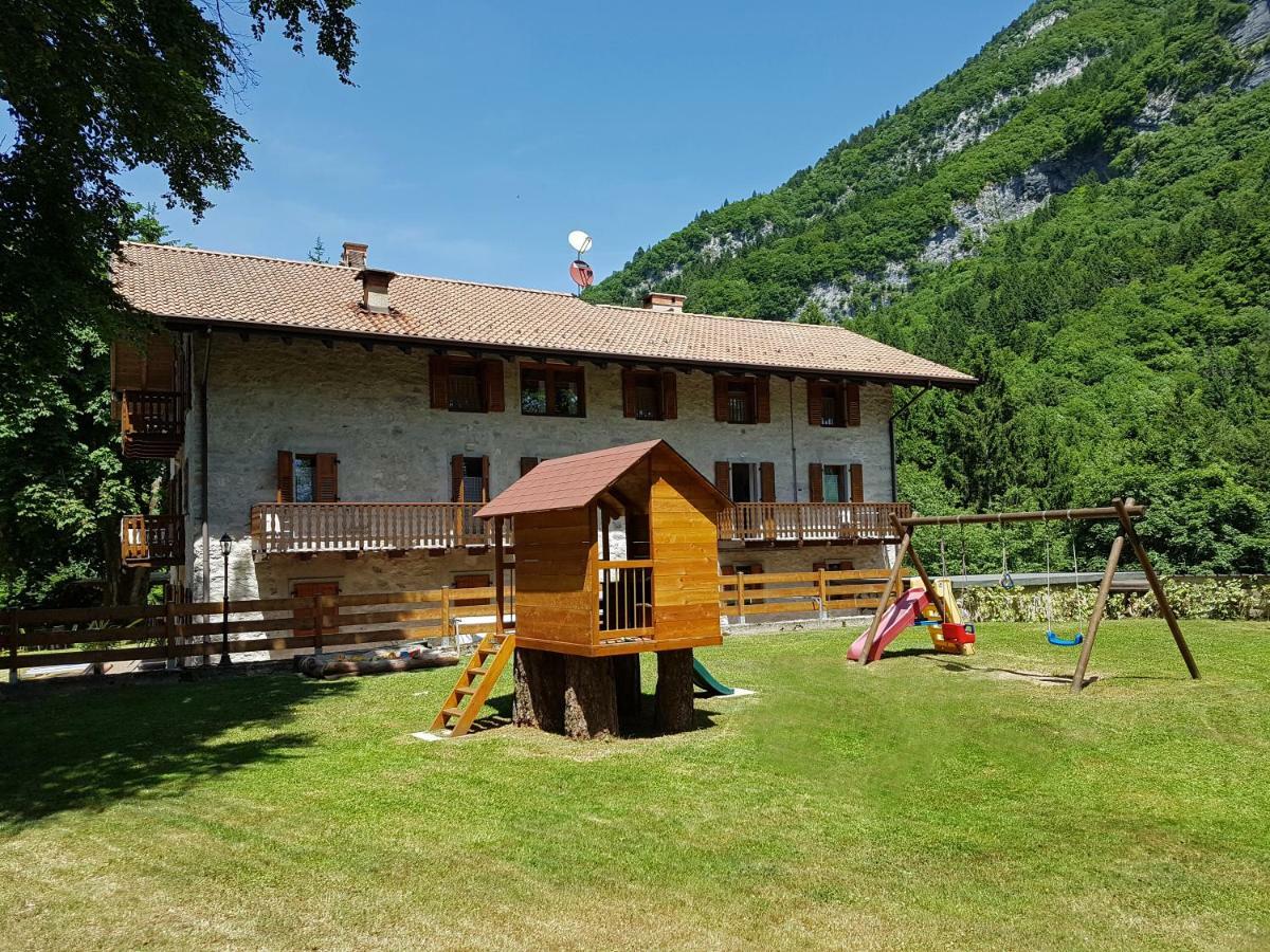 Villa Paradiso Parolari Tenno Exteriör bild
